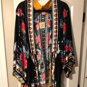 Flying tomato cardigan/kimono
